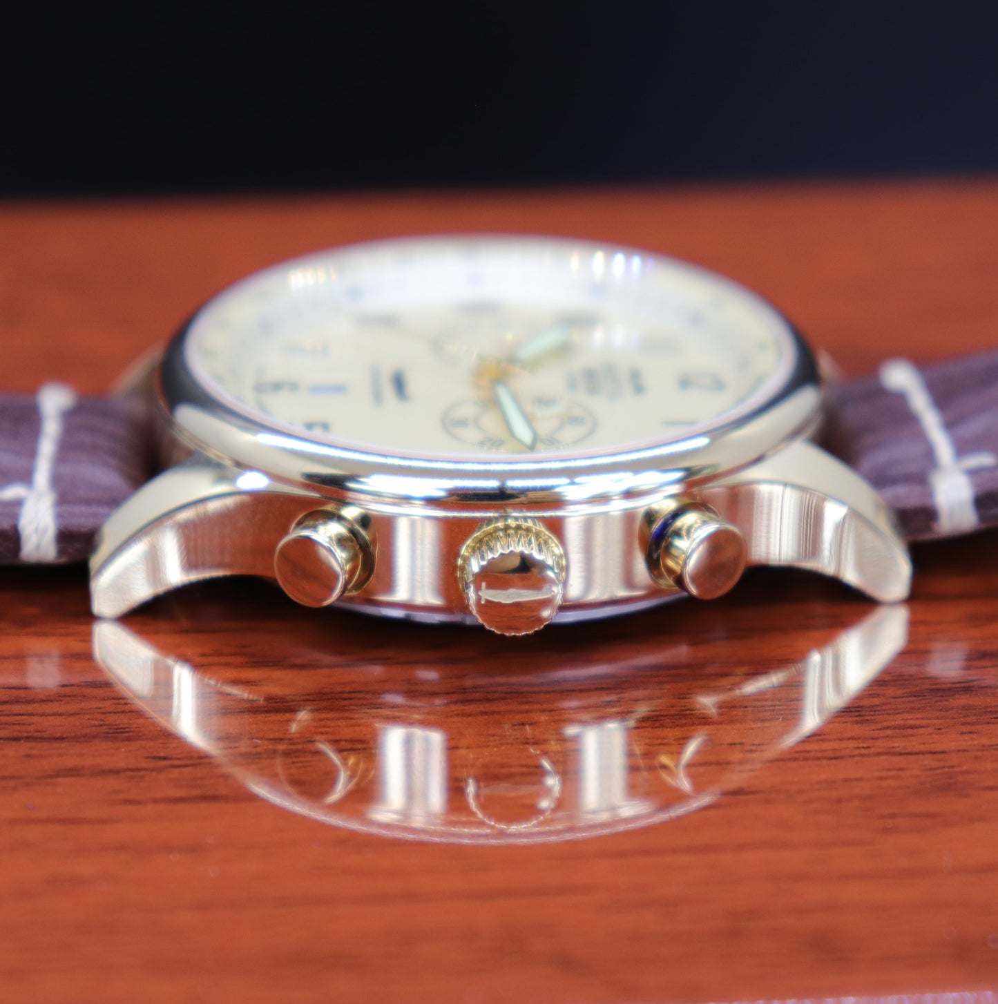 R6753 - Our Spitfire R6753 Tribute - Gold Finish, Beige Dial, Brown Leather Band